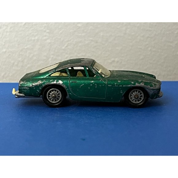 VINTAGE LESNEY MATCHBOX Ferrari Berlinetta vert No. 75 Original VINTAGE LESNEY MATCHBOX Ferrari Berlinetta vert No. 75 Original